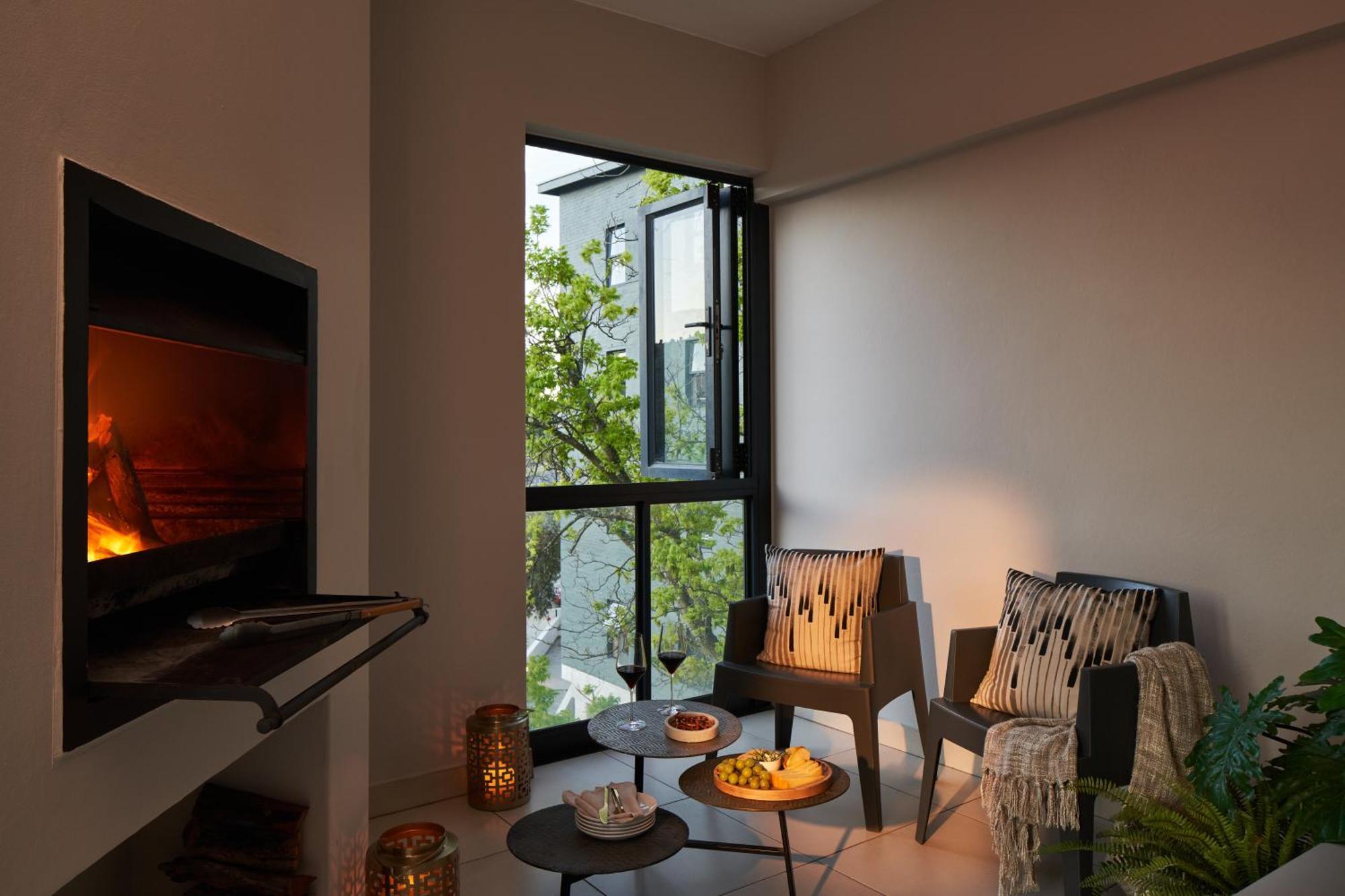 The Den Apartments By Raw Africa Collection Stellenbosch Bagian luar foto